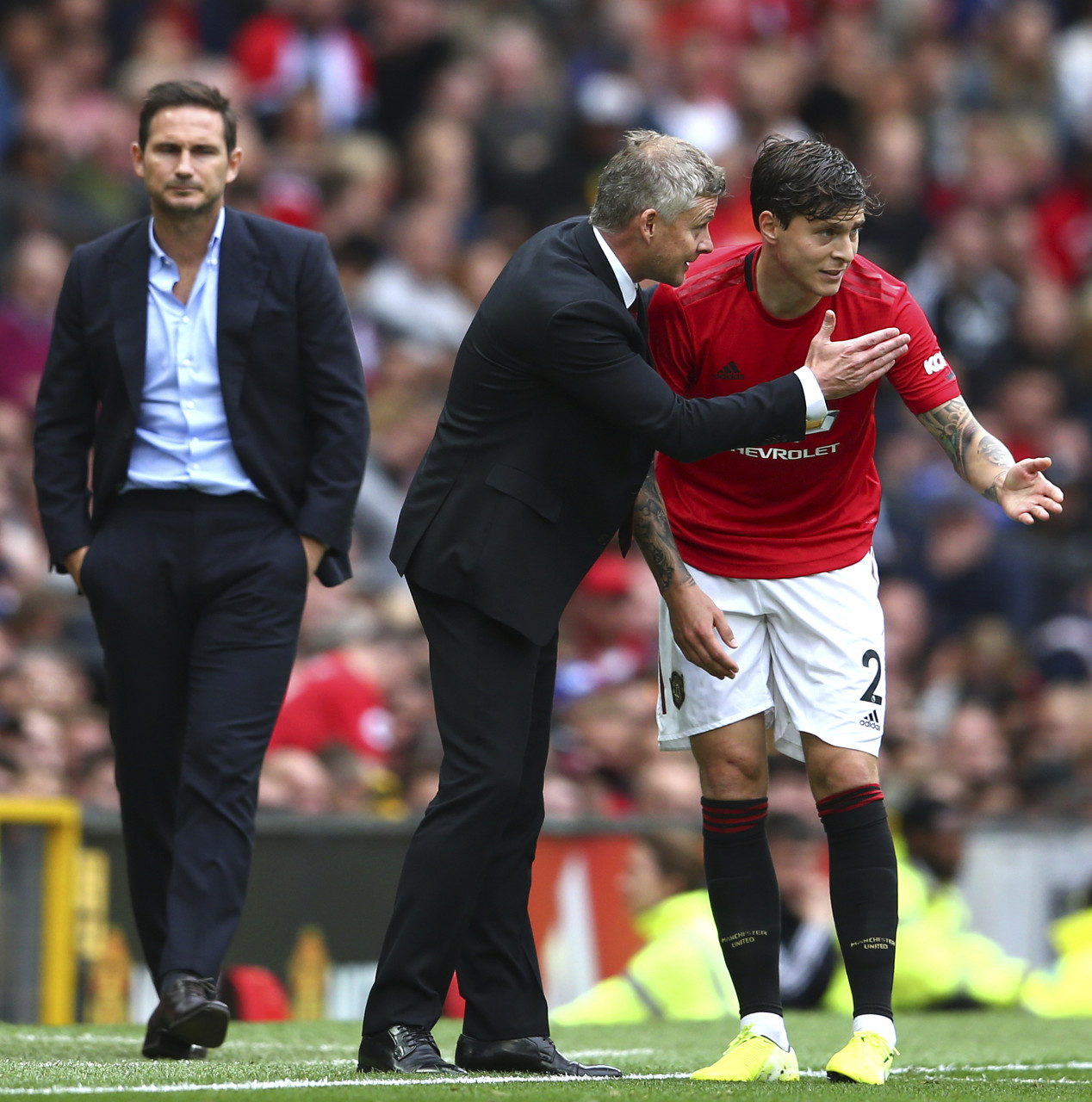 切尔西体育总监：去年夏天我们并不相信曼城会同意出售帕尔默